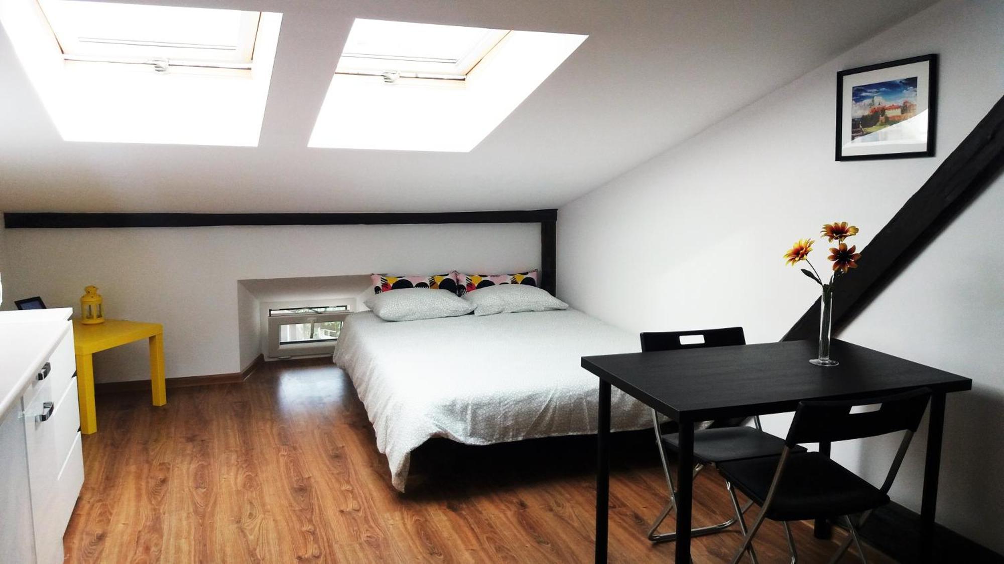 קרקוב Nice Attic Studio Close To Old Town Air Conditioning - Klimatyzacja מראה חיצוני תמונה